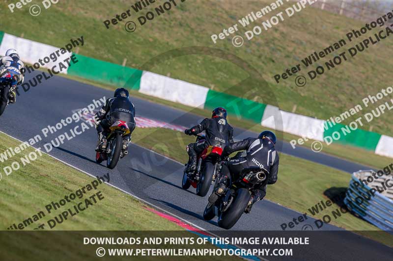 PJM Wedding Photography;enduro digital images;event digital images;eventdigitalimages;mallory park;mallory park photographs;mallory park trackday;mallory park trackday photographs;no limits trackdays;peter wileman photography;racing digital images;trackday digital images;trackday photos